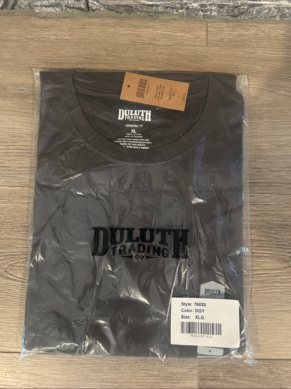 NWT‎ Duluth Trading Co Dark Gray Men’s Longtail Short Sleeve Tee Size XL